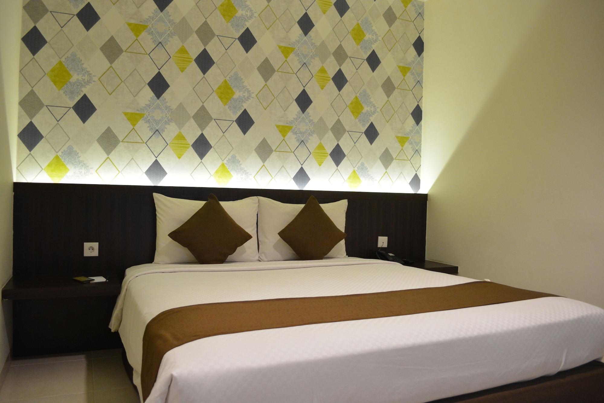 Hotel 88 Embong Kenongo - Kayun By Wh Surabaya Buitenkant foto